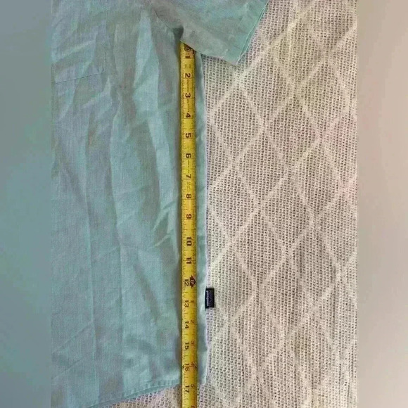 Patagonia Men’s Button Up Blue Shirt. Size Large - Picture 6 of 9